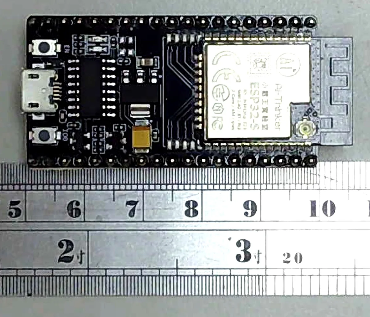 ESP32-WROOM-32U(窄版)