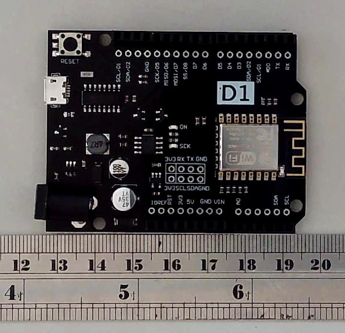 WeMos D1 R2 開發板